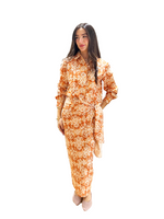Load image into Gallery viewer, Scarf Skirt Orange Damask
