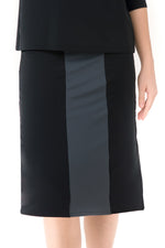 Load image into Gallery viewer, Black &amp; Grey A-line Swim Skirt

